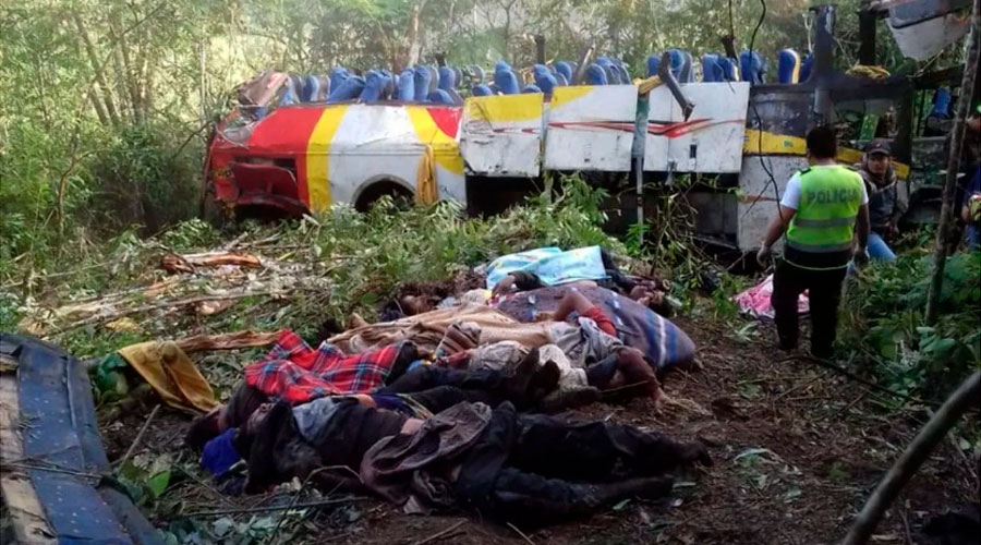 25 Muertos en Accidente en las Montañas de Bolivia