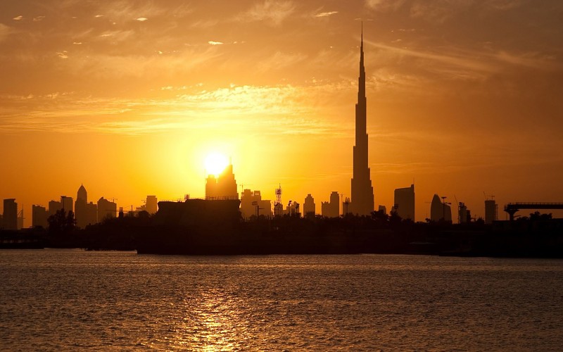 Dubai rompe records con temperaturas de 63° y subirá a 68° este mes