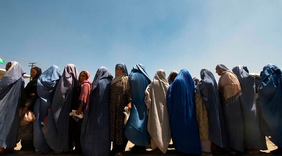 Costa Rica ABRE las puertas para mujeres Afganas