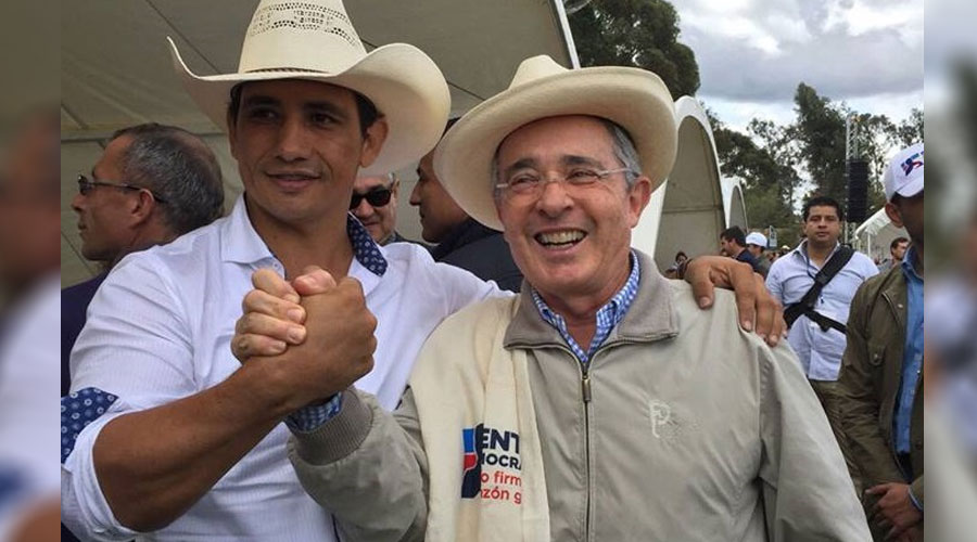 El Gallo Tapao de Álvaro Uribe para el 2022