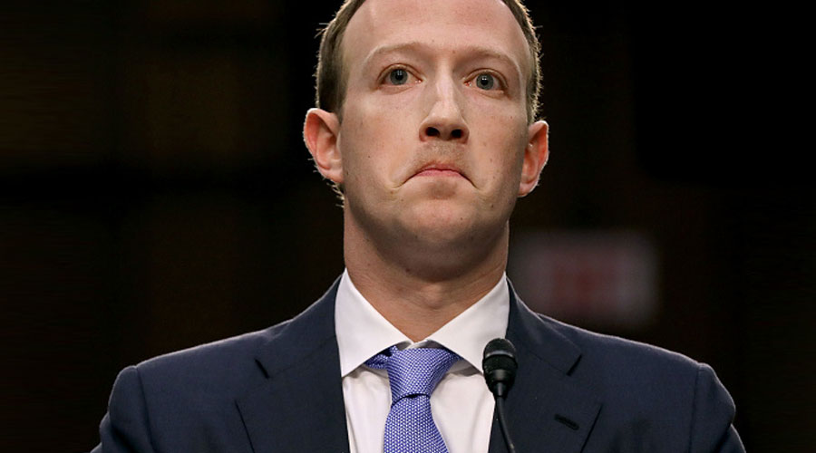 Peruano decide demandar a Facebook por haberlo dejado sin su página por un mes