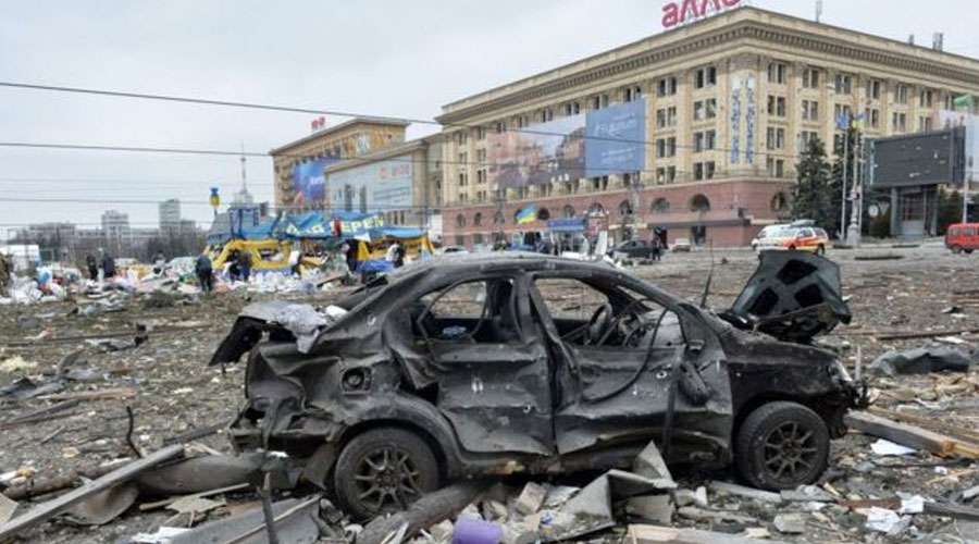 Moscú toma el control de la ciudad clave Jersón mientras intensifica los ataques sobre Járkiv y Mariúpol