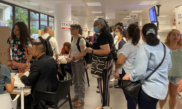 19.934 colombianos votaron en el exterior en el primer día de jornada electoral