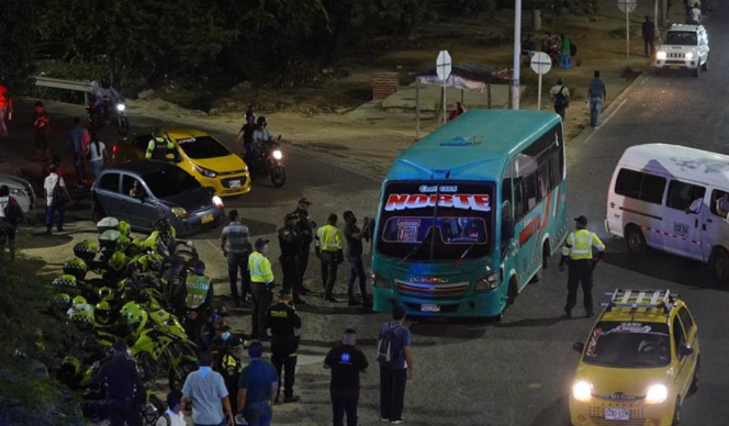 Barranquilla sin buses por asesinato de conductores que los lanzó al paro