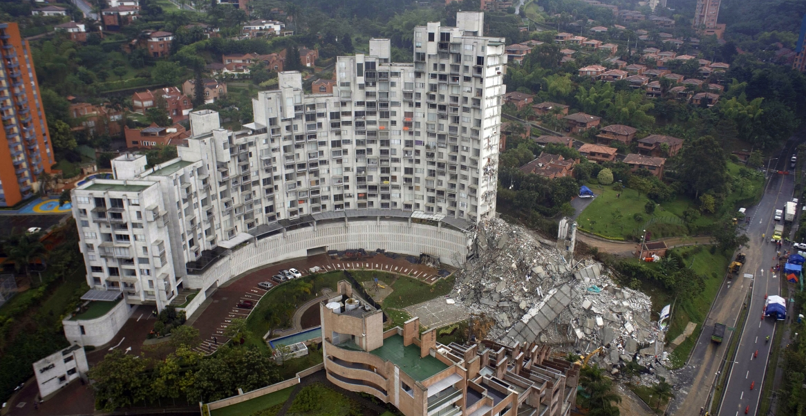 30 mil millones deberá pagar Medellín por errores en la construcción del edificio Space que obligó a su demolición