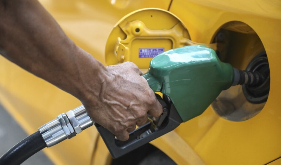 Es un hecho, aumentará el precio de la gasolina, ¿Cómo se verá afectado el transporte público?