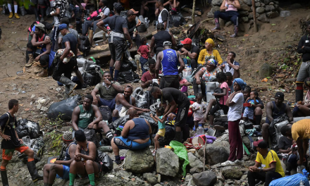 El tapón del Darién está taponado. Aproximadamente 10 mil migrantes esperan cruzar