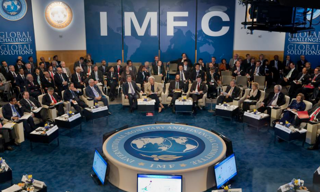 No subir las tasas en recesión: la recomendación del Fondo Monetario Internacional