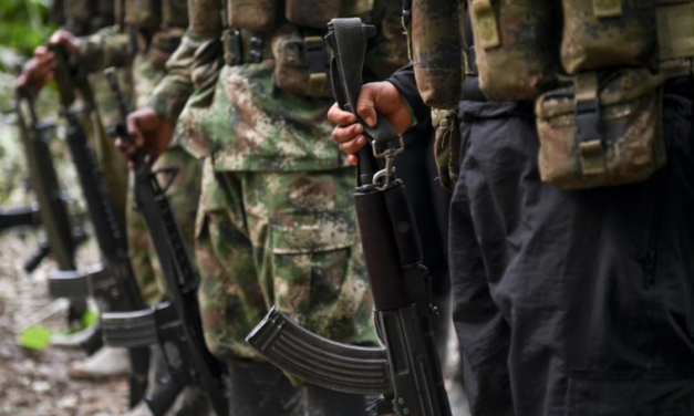 Fuertes enfrentamientos armados en Putumayo dejaron 18 muertos. Comunidad tuvo que recoger los cuerpos