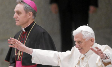«…sentí la presencia del diablo muy cerca…»: asistente de Benedicto XVI