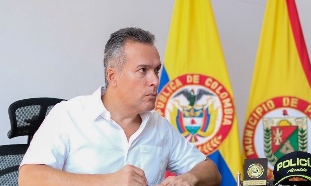 <strong>18 días en el cargo y ordenan cárcel para alcalde de Pereira por desacatar tutela</strong>