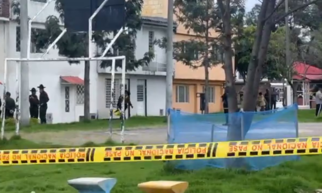 Encuentran a cuatro miembros de una familia muertos en Bogotá. Uno de ellos habría envenenado al resto