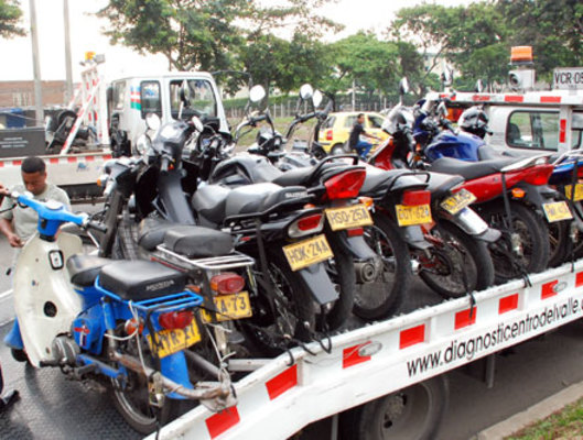 ¿Se acaba el negocio de la inmovilización de motocicletas? Proyecto en el Senado va por buen camino