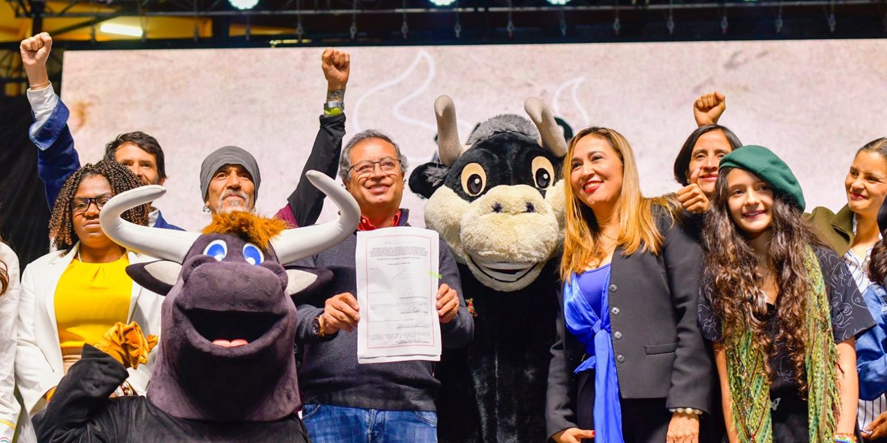 Oficialmente se prohíben corridas de toros en Colombia. Presidente Gustavo Petro sancionó ley ‘No más Olé’