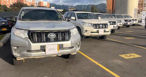 Escolta en Bogotá disparó a ladrones que intentaron robarle camioneta. Uno de ellos, quien contaba con 13 antecedentes, murió