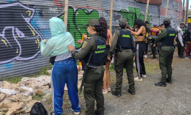 Autoridades de Pereira expulsaron de la ciudad a hinchas del Deportes Tolima que ingresaron con armas blancas