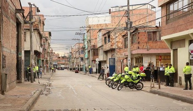Un hombre asesinó a su hijastro, de apenas un año y nueve meses, en Bogotá. El sujeto está prófugo