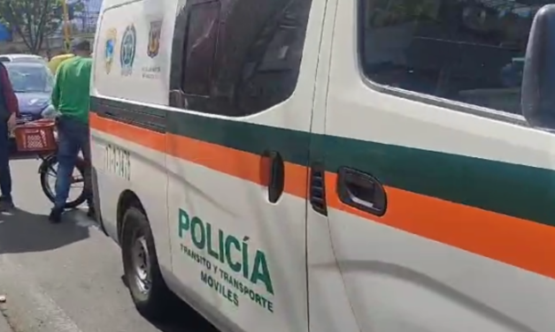 Mujer murió atropellada por una patrulla de Policía de Tránsito en Bogotá