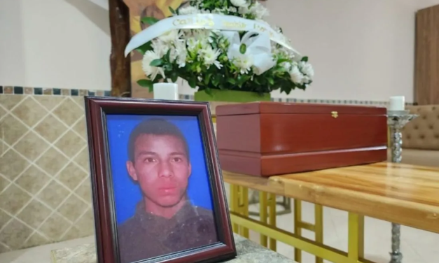 Unidad de Búsqueda entregó cuerpo de joven que desapareció hace 27 años cuando salió a buscar a su madre, quien también estaba desaparecida