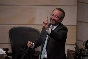 De la cárcel al Congreso. Ciro Ramírez, congresista del Centro Democrático involucrado en escándalo de ‘Las Marionetas 2’, regresó al Senado