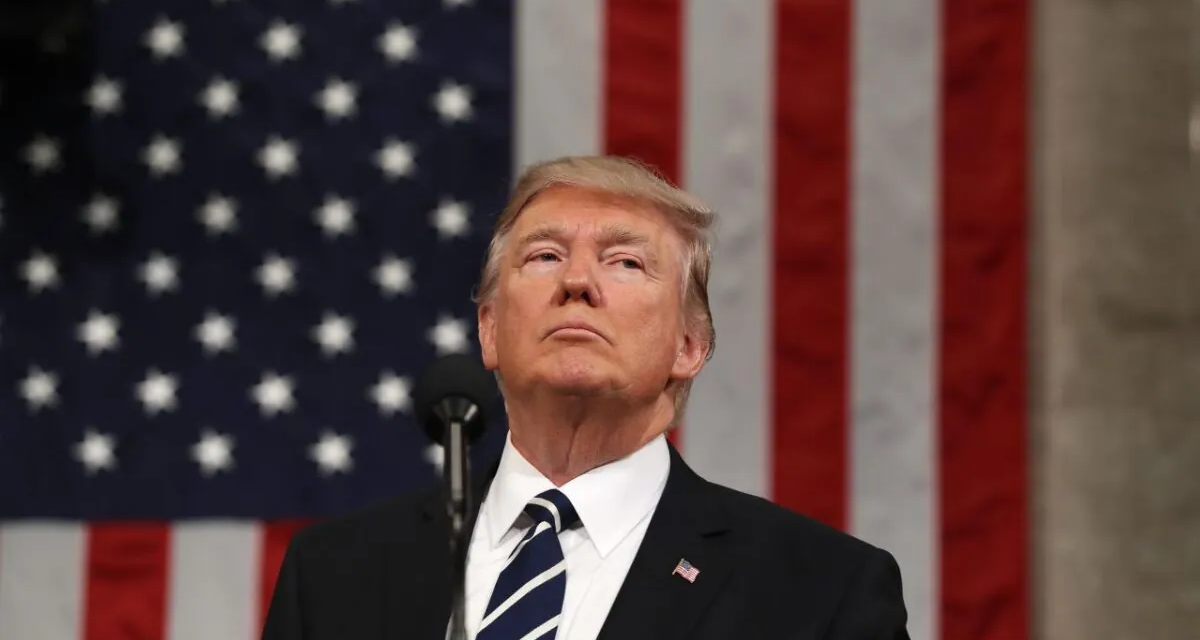 Vuelve y juega. Donald Trump amenazó con establecer nuevos aranceles unilaterales a socios comerciales