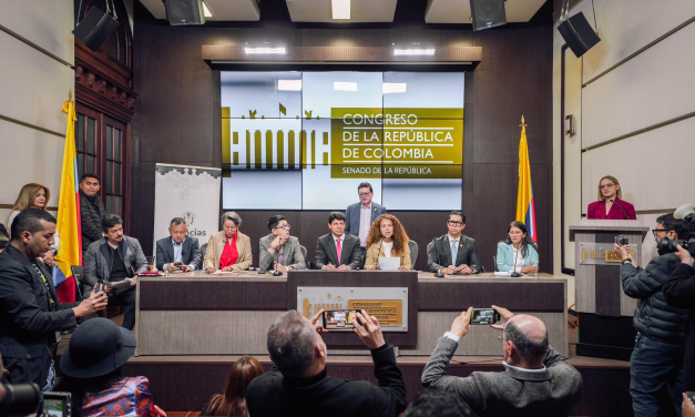 Gobierno radicó proyecto ante el Senado de la República para regular inteligencia artificial, buscando desarrollo innovador, pero ético