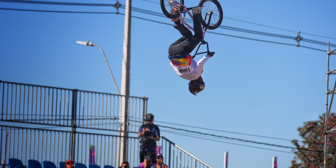 La ciclista bugueña Queen Saray Villegas vuelve a brillar. Ganó medalla de oro en Juegos Panamericanos Junior