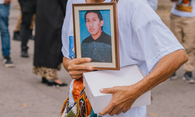 JEP entregó a su familia el cuerpo de un joven asesinado y desaparecido por el Gaula del Ejército en el 2006