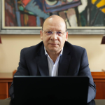 Ministerio de Hacienda da marcha atrás y ya no aplicará impuestos a pagos electrónicos