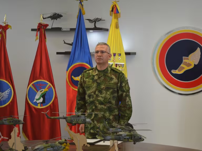 JEP llamó a sometimiento al general (r) Luis Emilio Cardozo tras ser vinculado por eximilitares en casos de ejecuciones extrajudiciales