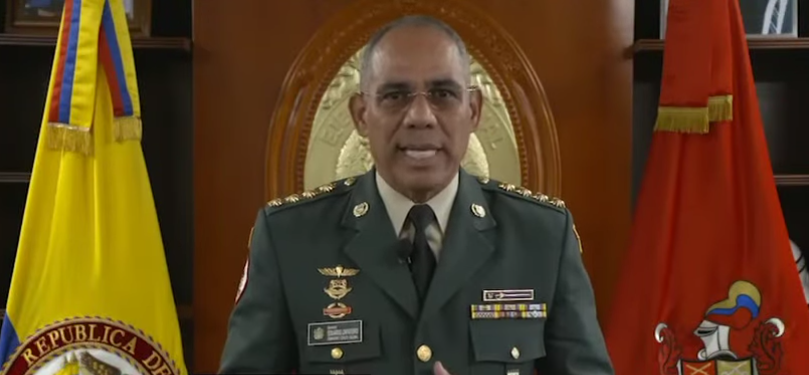 Fiscalía imputará al general (r) Eduardo Zapateiro, excomandante del Ejército, por acoso sexual a funcionaria